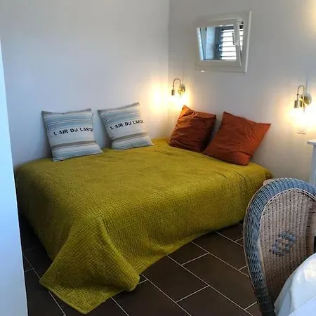 La Maison De B *