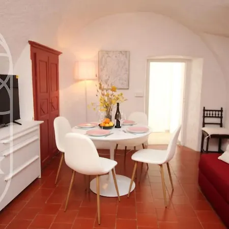 La Maison De B