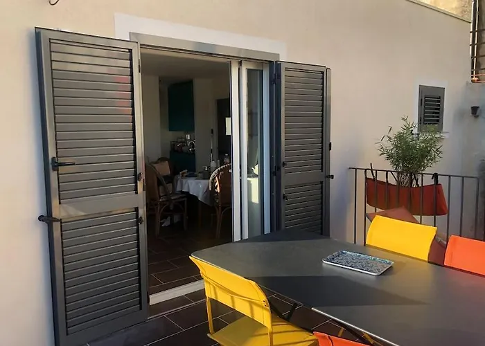 La Maison De B Apartment